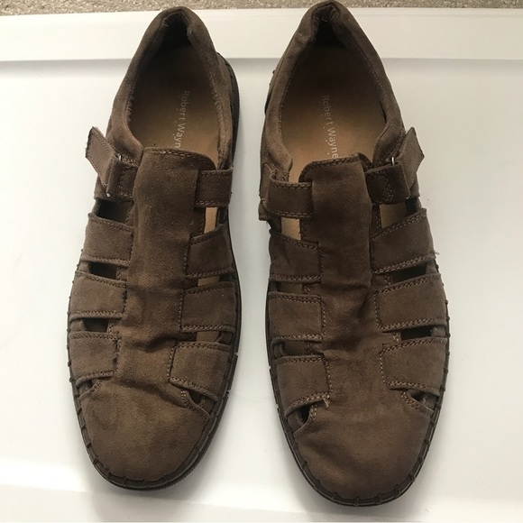 Robert Wayne Xander fisherman brown mens flats - Picture 5 of 7